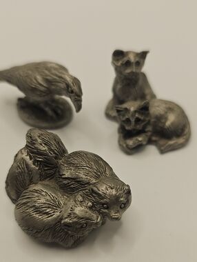 1987-1990 Small Pets Hudson  Figurine Pewter Made.